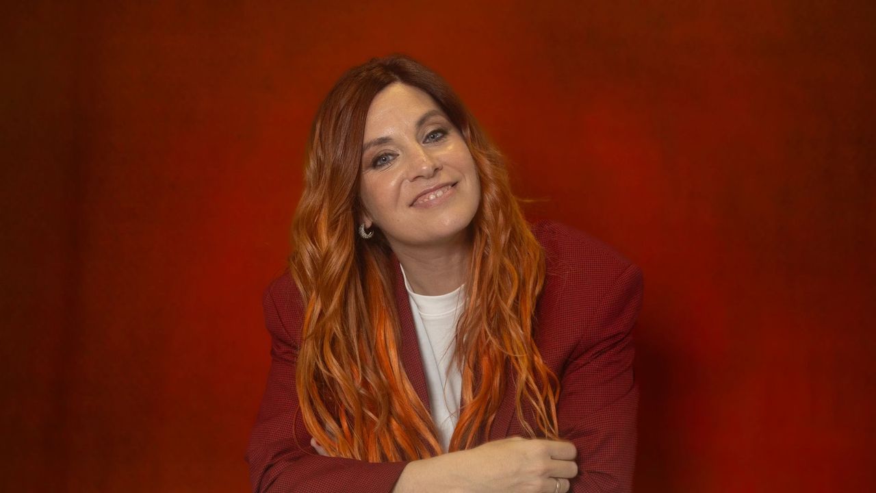 LEIRE MARTÍNEZ + LA LA LOVE YOU + D'j Valdi + D'j F. Moreno