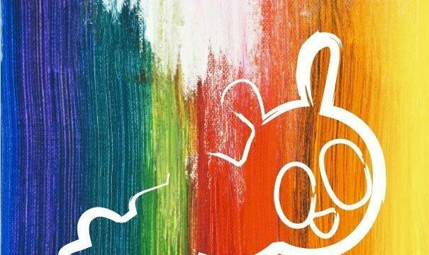 La oruga de colores en C.C. Almozara. Teatro para los más peques en Pilares