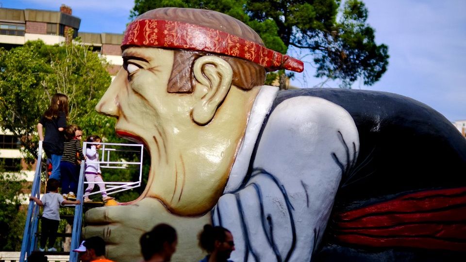 Tragachicos. El Pilar en la Jota