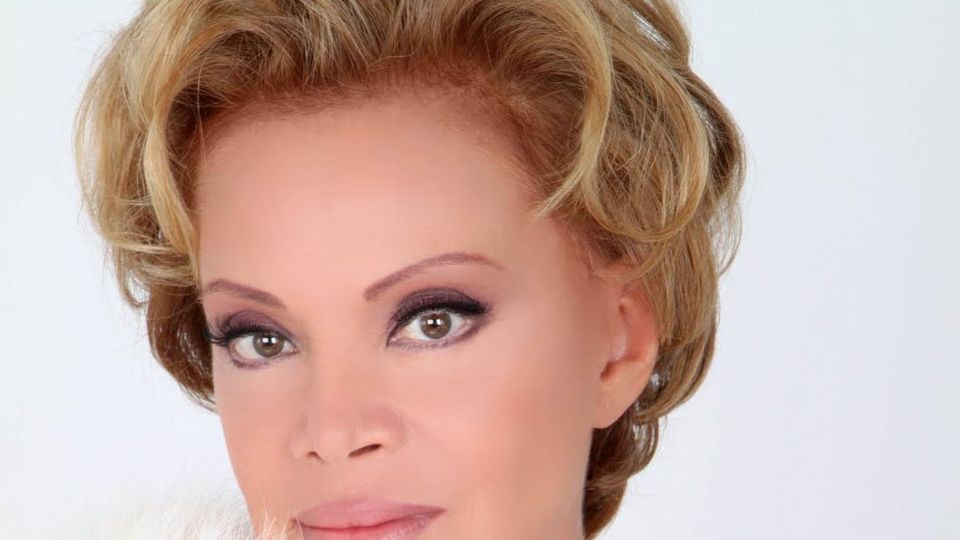 DULCINEA, protagonizado por PALOMA SAN BASILIO (acompañada al piano por Julio Aw