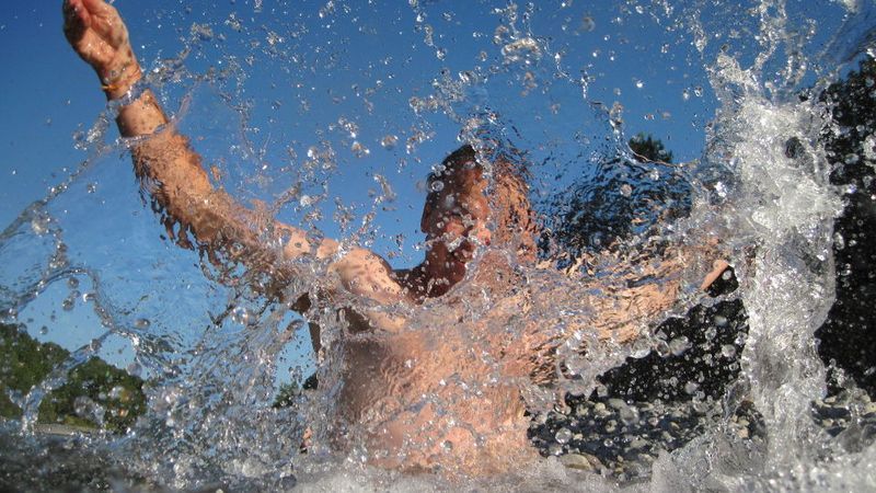 Piscina CDM Actur