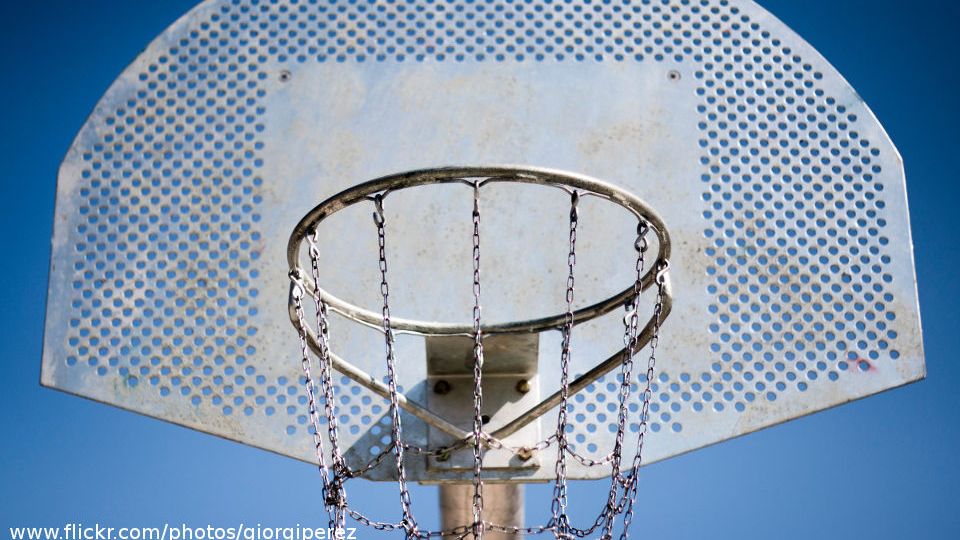 Baloncesto Corona
