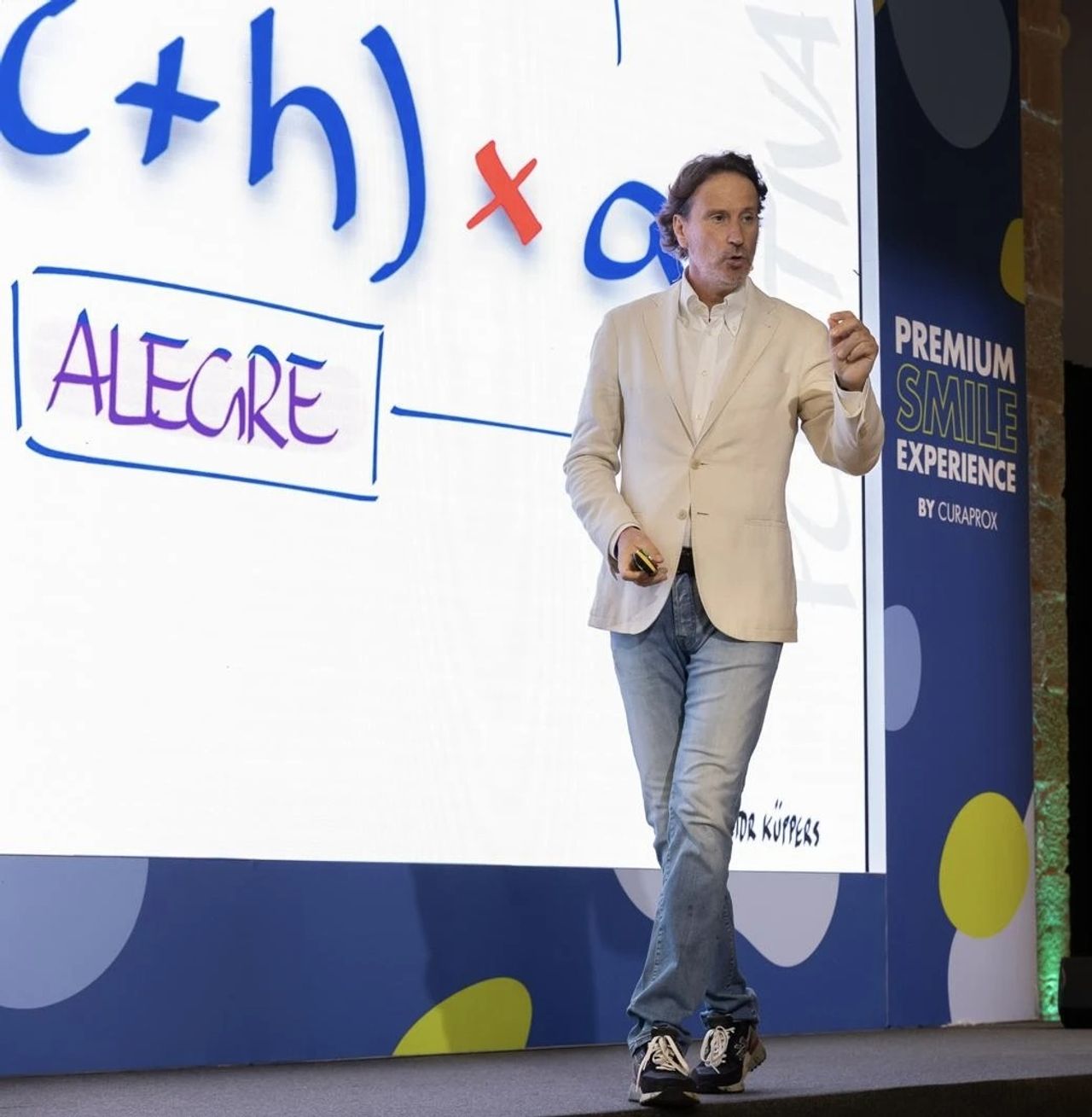 Conferencia de Victor Küppers. Foto: Victor Küppers.