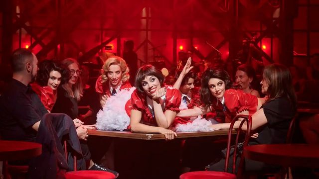 Cabaret, el musical: una experiencia inmersiva que transforma al espectador en protagonista